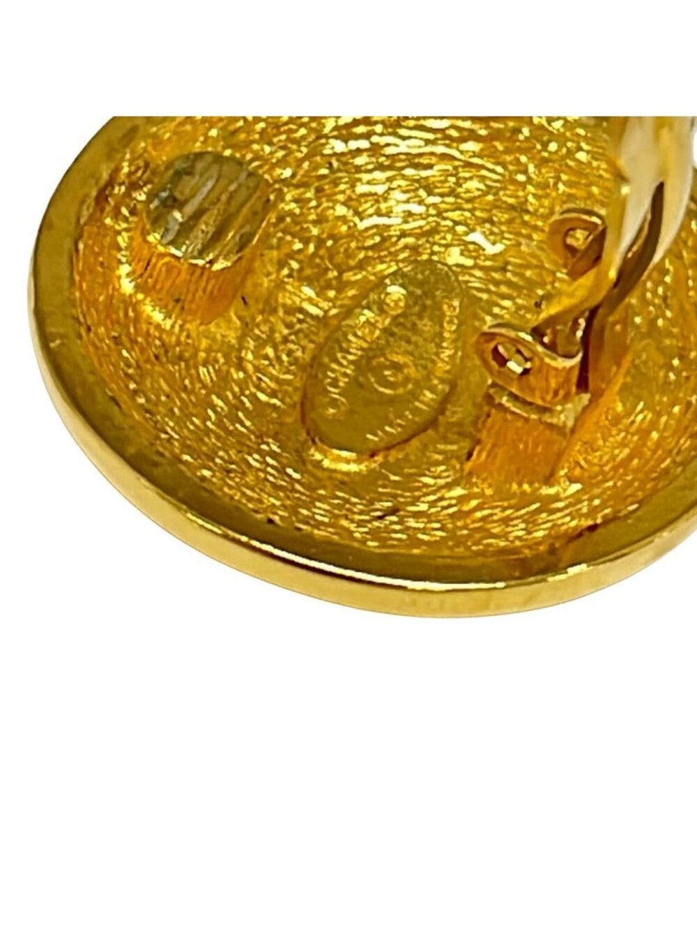 Chanel Earrings CC Logo Gold Quilted - Picture 4 of 5
